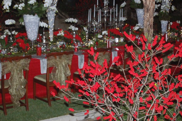 longwood gardens dining table